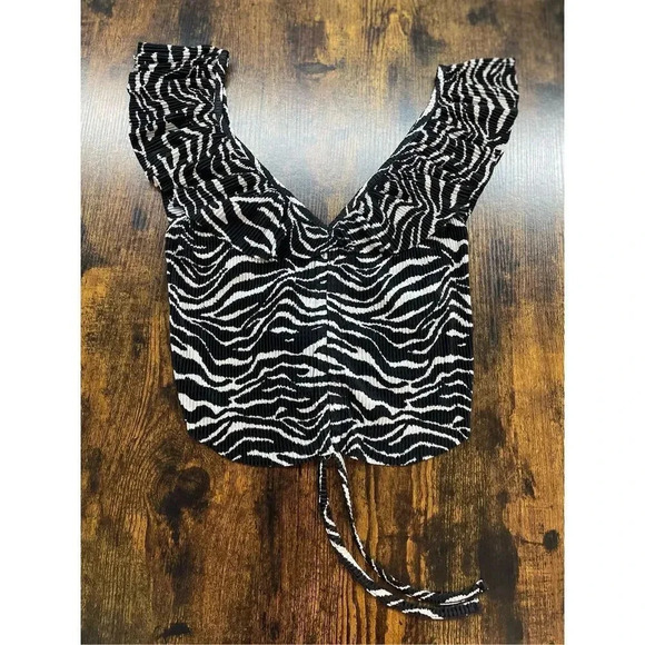 Zara zebra print ruffle top - Picture 6 of 10